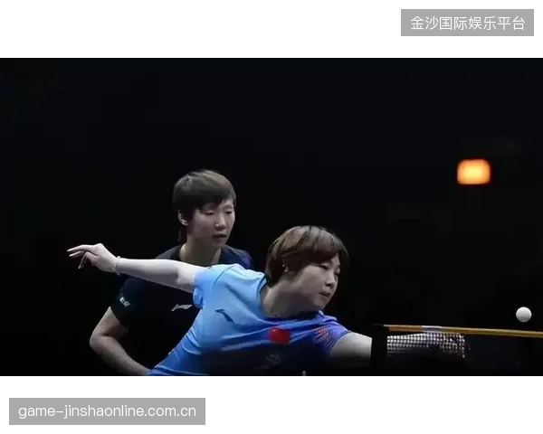 一张拥抱截图吵翻天：王曼昱夺冠刹那，马琳的动作为何让网友“爆炸”？